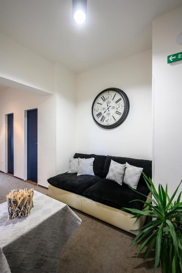 Hotel U Sulaka Брно Екстер'єр фото